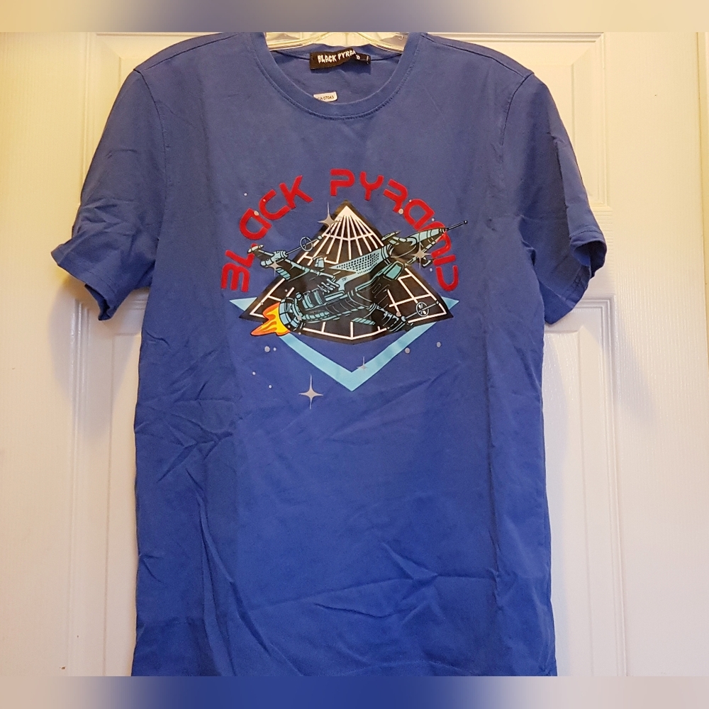 Black Pyramid Men's Short Sleeve T-Shirt Blue Spacecraft Chris Brown Brand sL